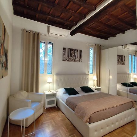 Cozy Navona Apartment Рим Экстерьер фото