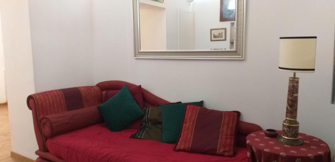 Cozy Navona Apartment Рим Экстерьер фото
