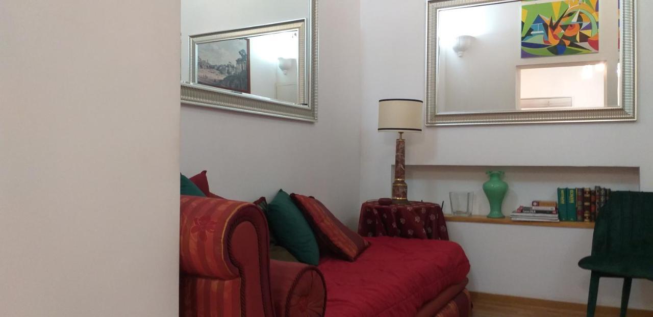 Cozy Navona Apartment Рим Экстерьер фото